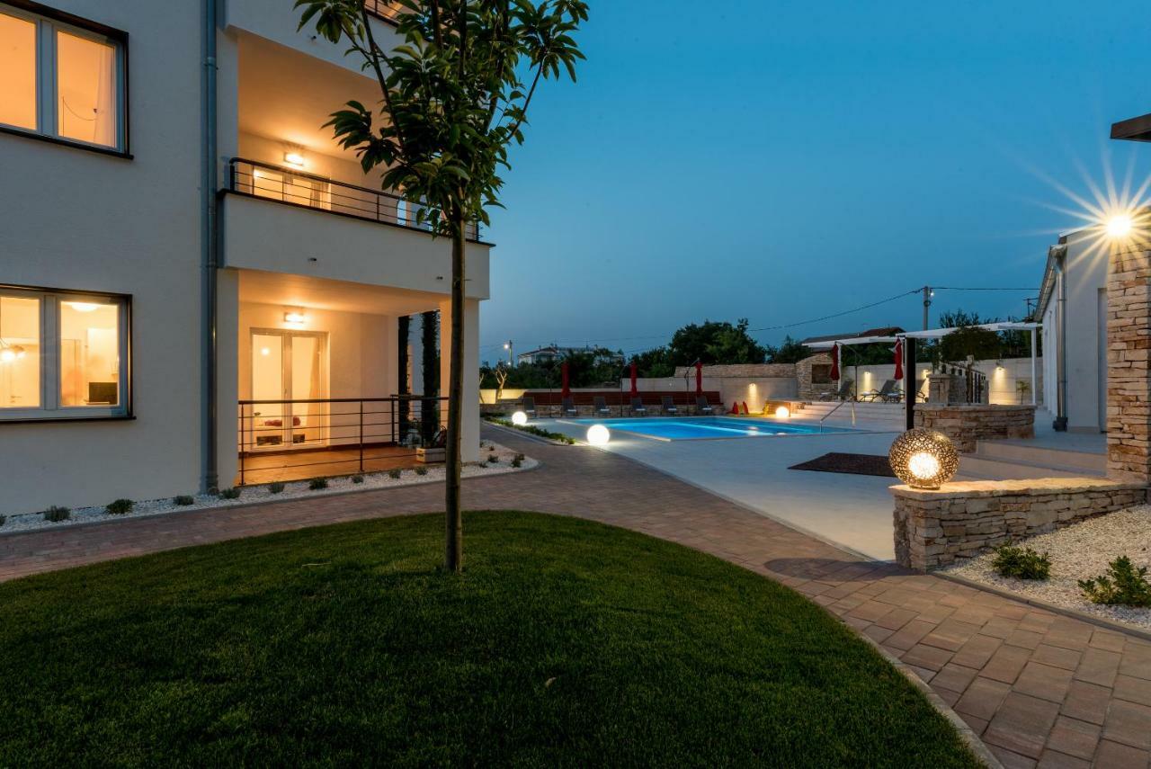 Villa Anja 1St Floor Peroj Exterior foto
